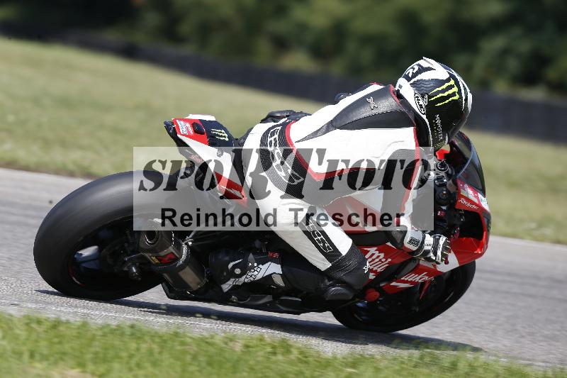 /Archiv-2025/45 10.08.2025 Plüss Moto Sport ADR/Freies Fahren/105